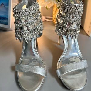 Gianni Bini Rhinestone Heels Size 8.5